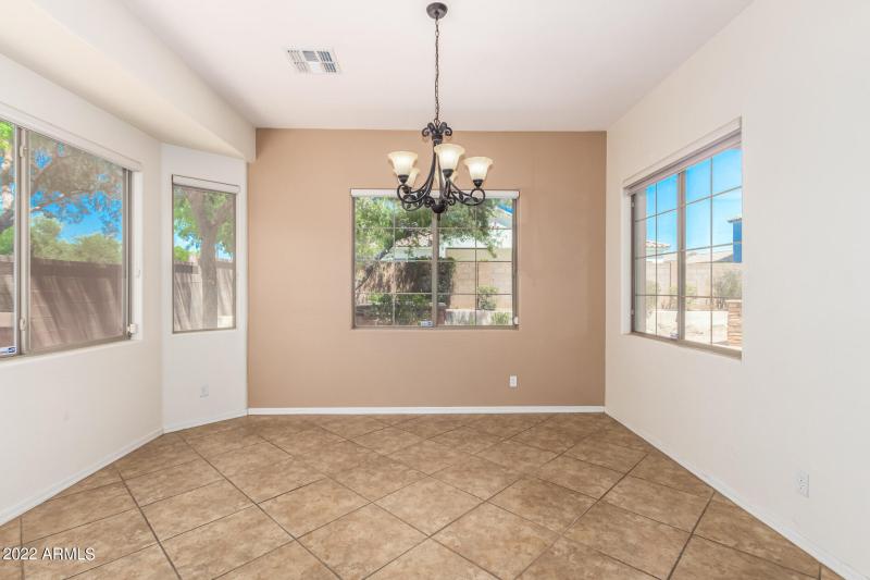 0020-19 - Joslyn 6015