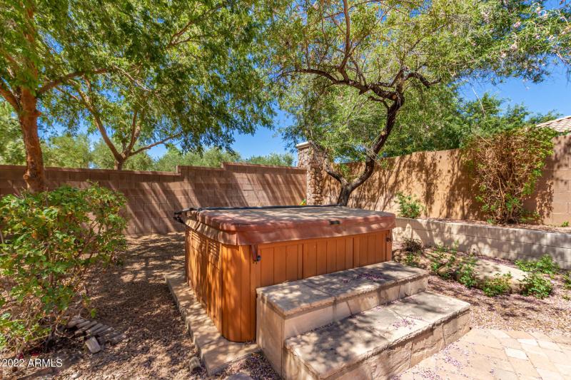 0041-41 - Joslyn 6015