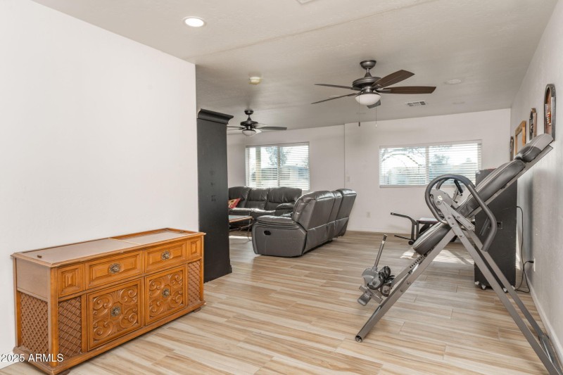 2-web-or-mls-3780-w-northern-ave