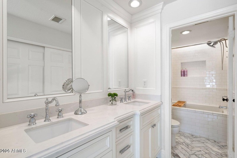 20220527163115728945000000-o