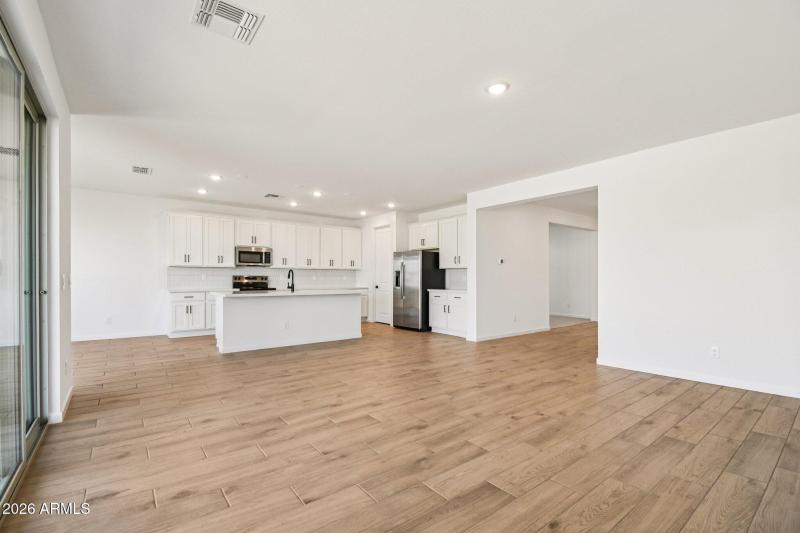 10-web-or-mls-Buckaroo Rd-S0403-010