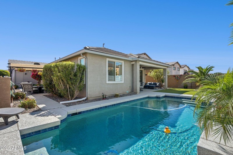 41-web-or-mls-40546-w-little-dr