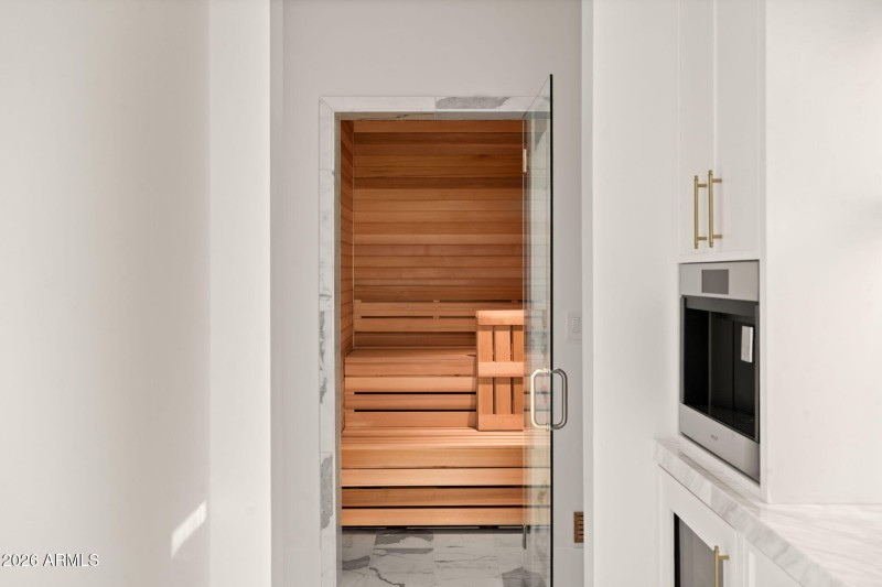 Sauna / Primary Bath