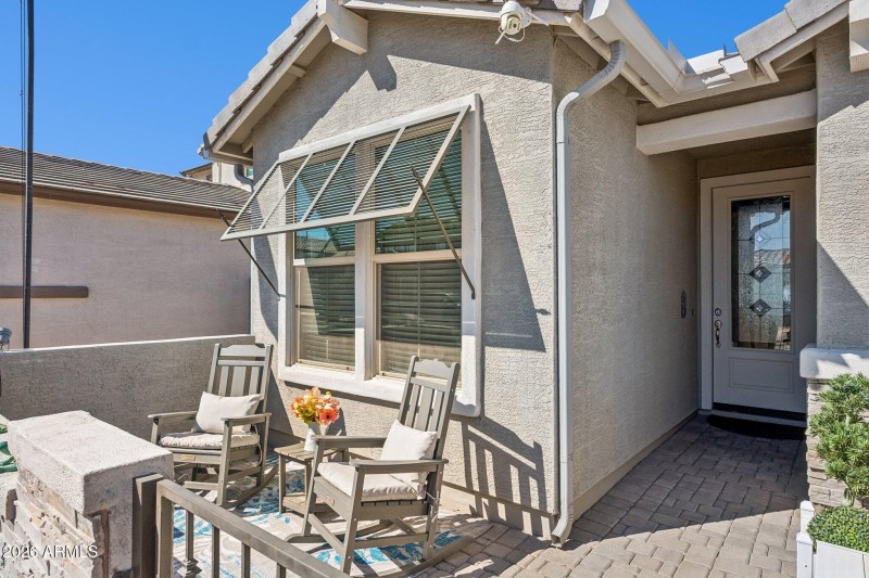 4-web-or-mls-40546-w-little-dr