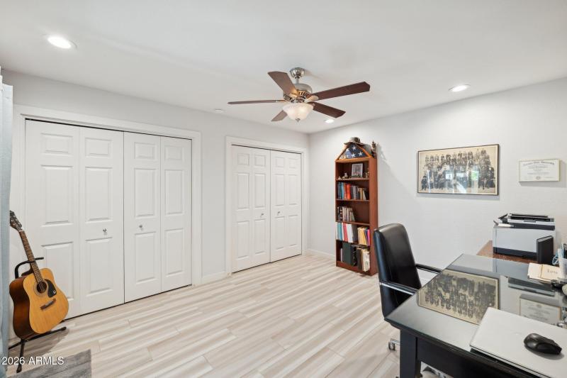 32-web-or-mls-6214-n-21st-dr