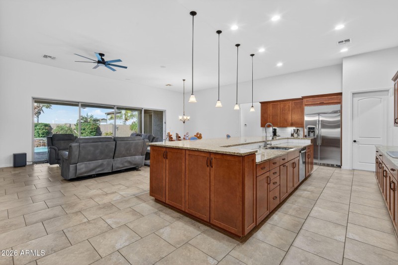 7-web-or-mls-Untitled-7