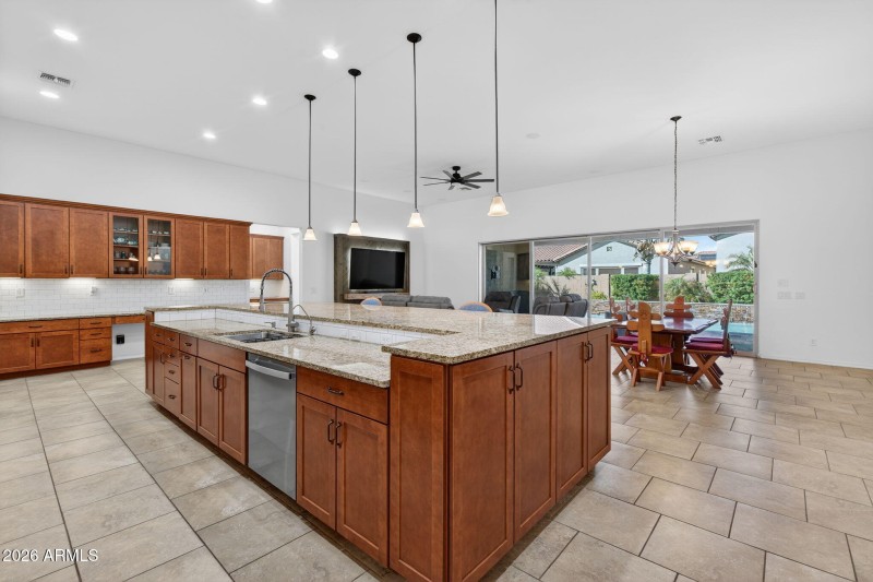 8-web-or-mls-Untitled-8