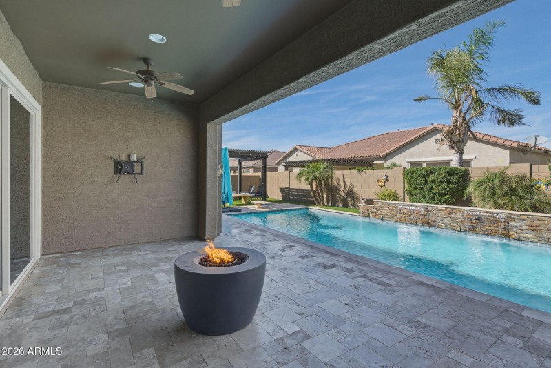 41-web-or-mls-Untitled-41