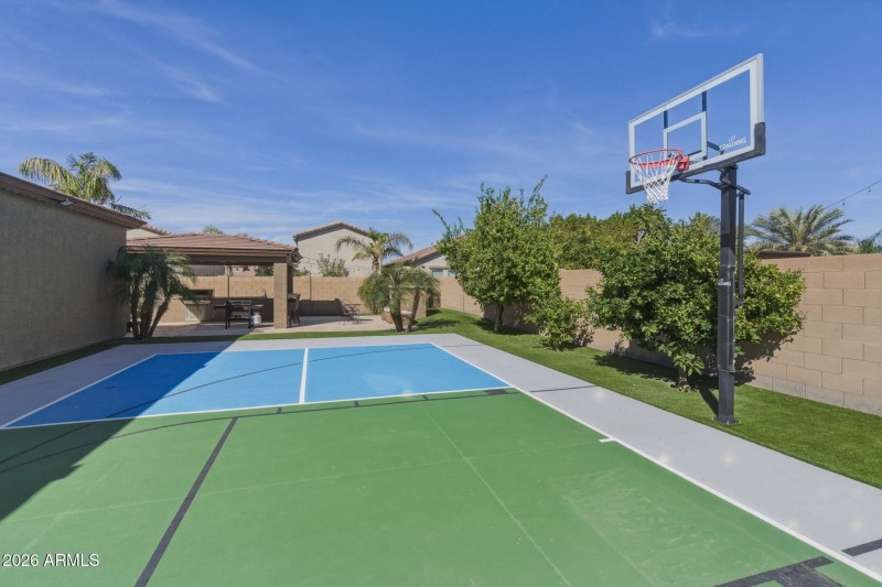 56-web-or-mls-Untitled-56