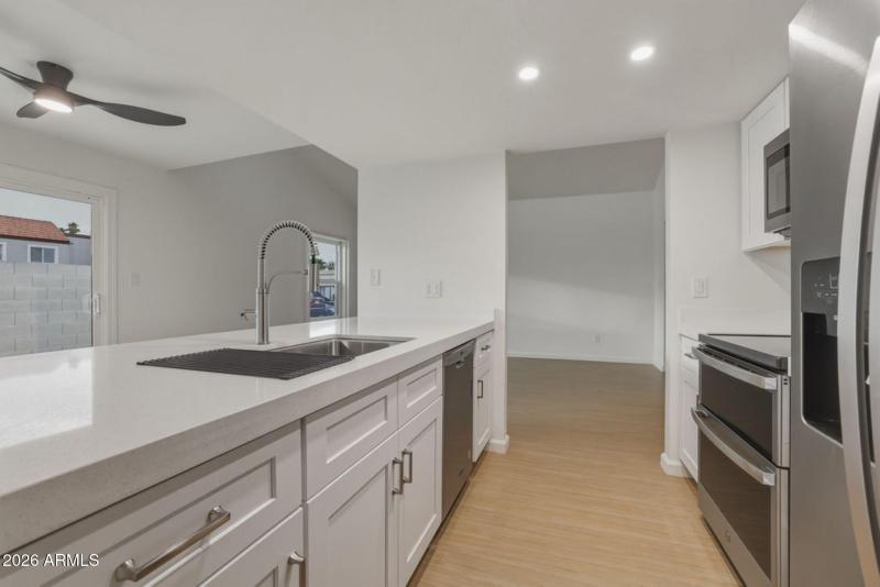 SS appliances, double oven