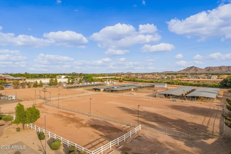 22264 S 203rd St-105