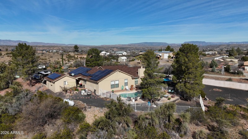 D56A3D32-F4F1-4DA4-AEAD-58BF2213FCA7