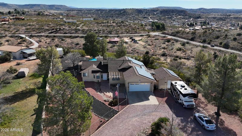 9EC373E8-9B28-4246-BCC7-4A20EFC8B61B