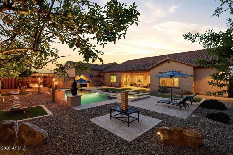 13-Twilight Back of Home