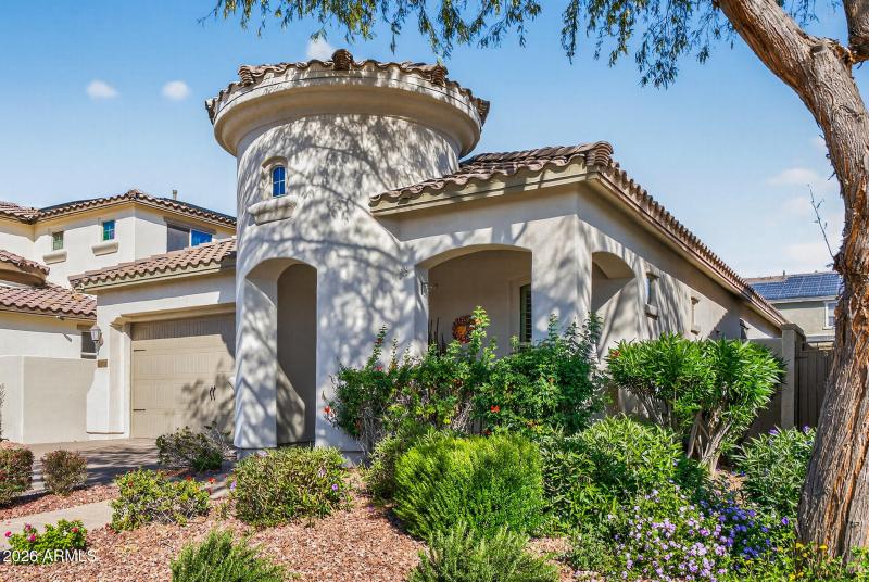 04_20556_W_Point_Ridge4_mls