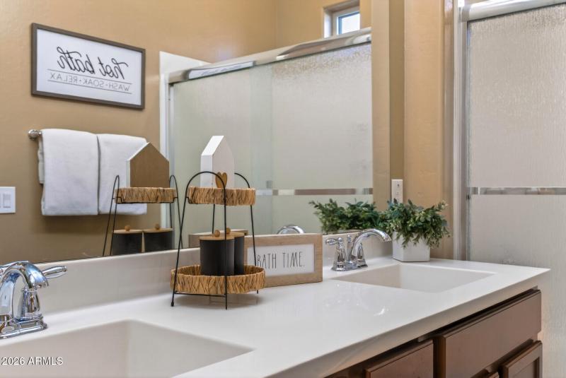 56_20556_W_Point_Ridge56_mls