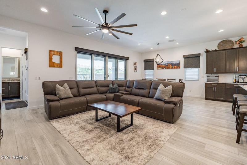 27-web-or-mls-Caballo-27