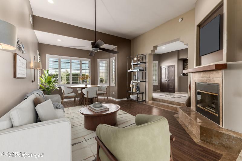 watermark_RF_14432_n_18th_st_12_-_18th V