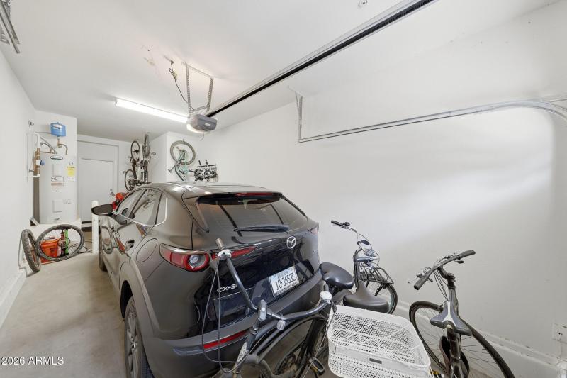 One-car garage