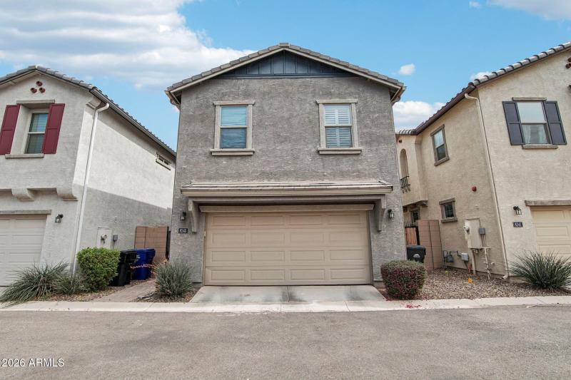 28-web-or-mls-E Impala Ave-S0503-028