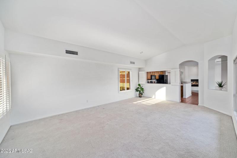 13066 N Eagleview Drive