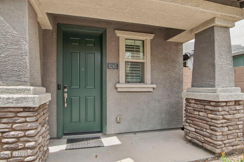 4-web-or-mls-E Impala Ave-S0503-004