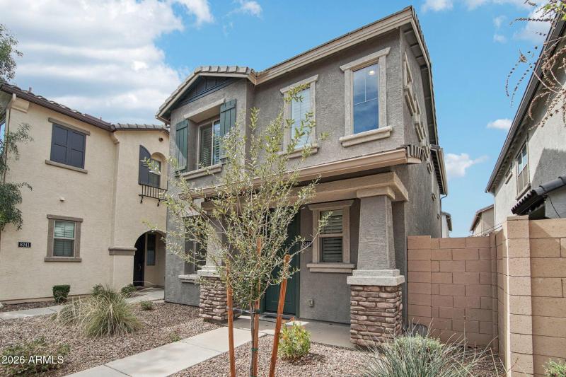 3-web-or-mls-E Impala Ave-S0503-003