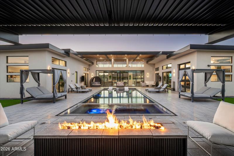 12209 N 65th Place Scottsdale, AZ 85254