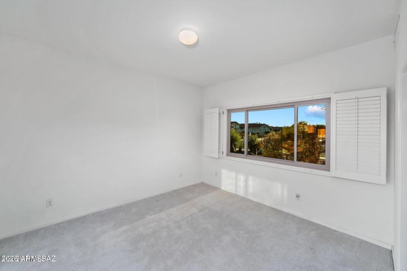 13066 N Eagleview Drive