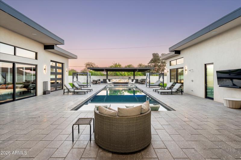 12209 N 65th Place Scottsdale, AZ 85254