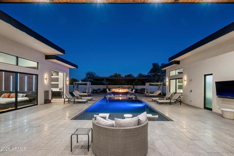 12209 N 65th Place Scottsdale, AZ 85254