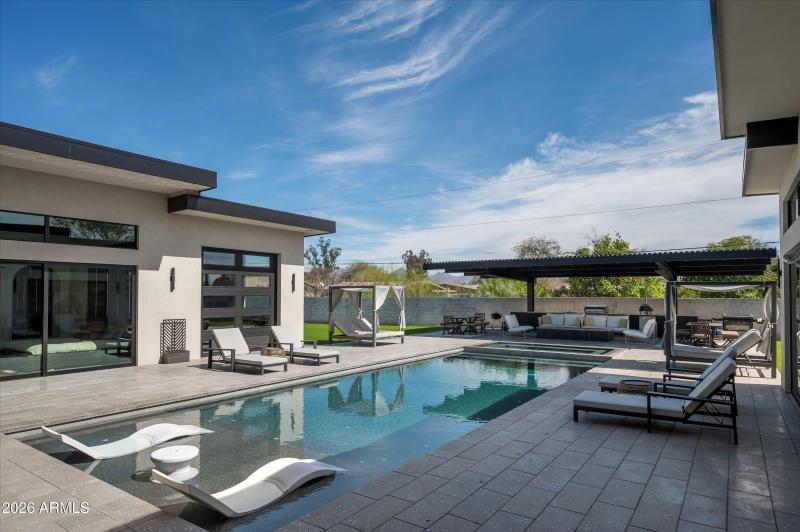 12209 N 65th Place Scottsdale, AZ 85254