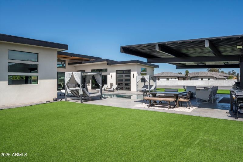 12209 N 65th Place Scottsdale, AZ 85254