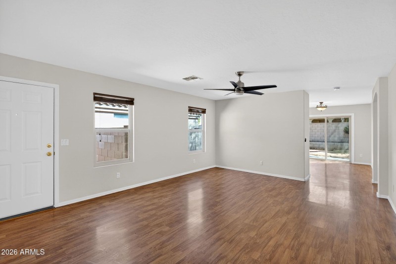 8-web-or-mls-26W Silver Creek Ln