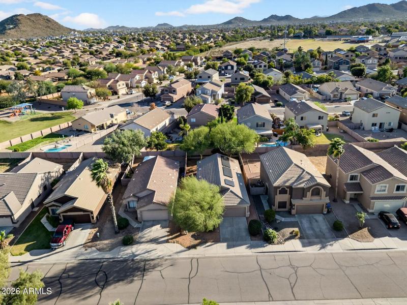 34-web-or-mls-11W Silver Creek Ln