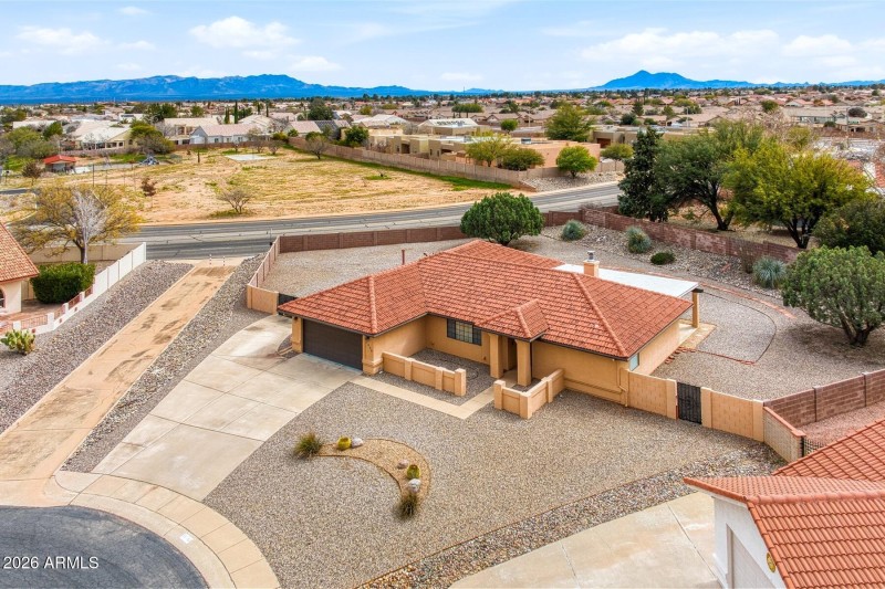 1920 Sunburst Place-062031