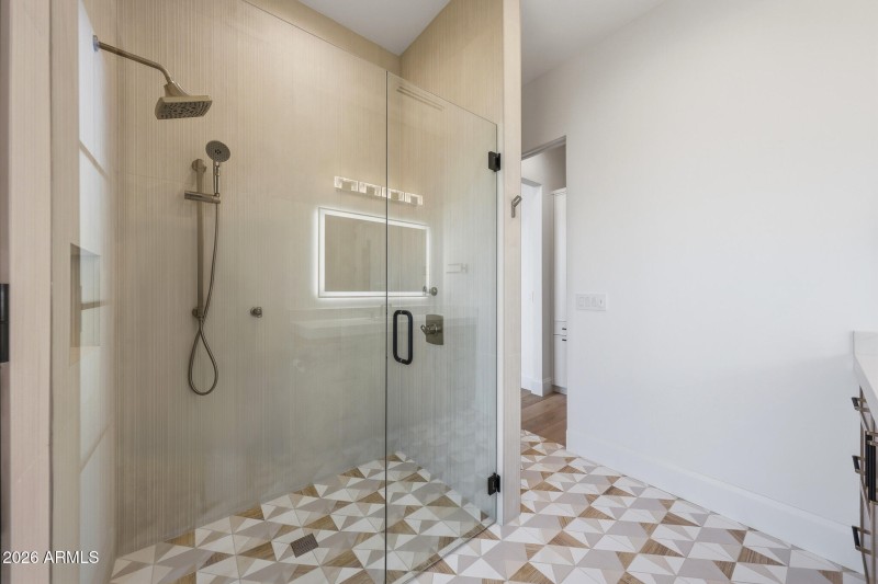 Guest Suite Bathroom