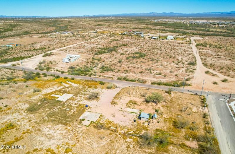 18525 W Pinnacle Peak RD