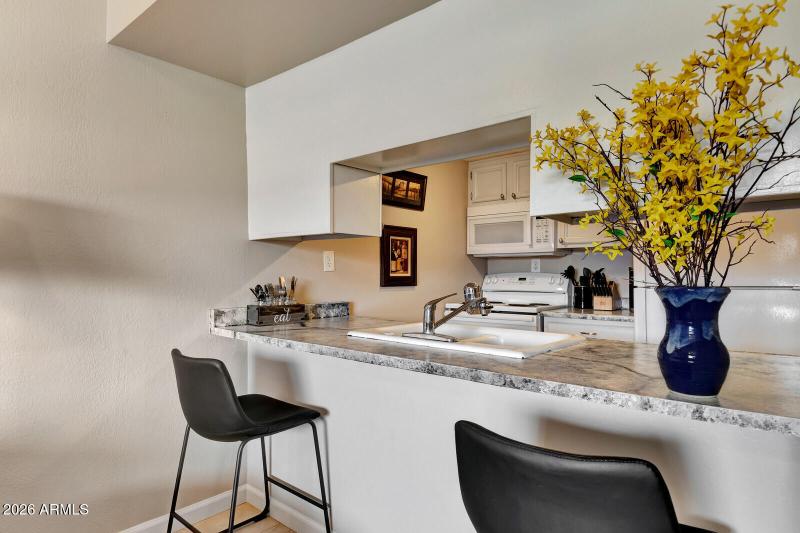 09_7436_E_Chaparral_Rd_Unit_228___09_mls