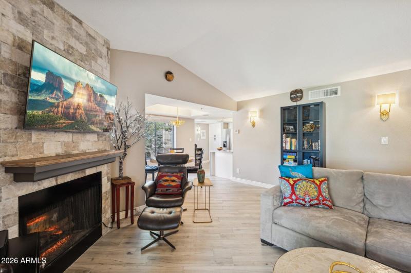 6-web-or-mls-9396-e-purdue-ave-221