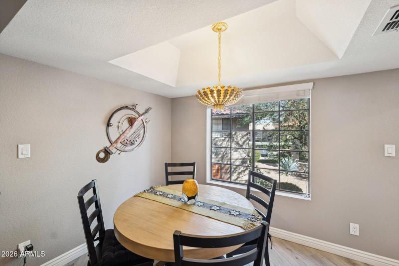 7-web-or-mls-9396-e-purdue-ave-221