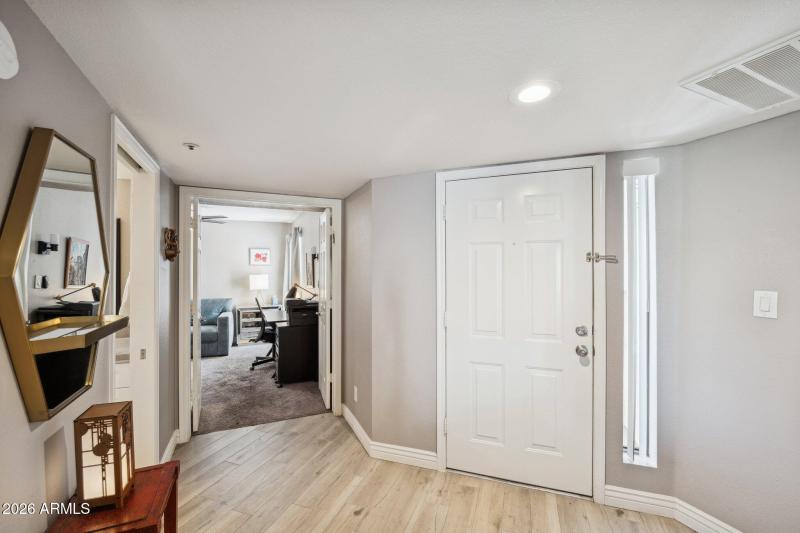 20-web-or-mls-9396-e-purdue-ave-221