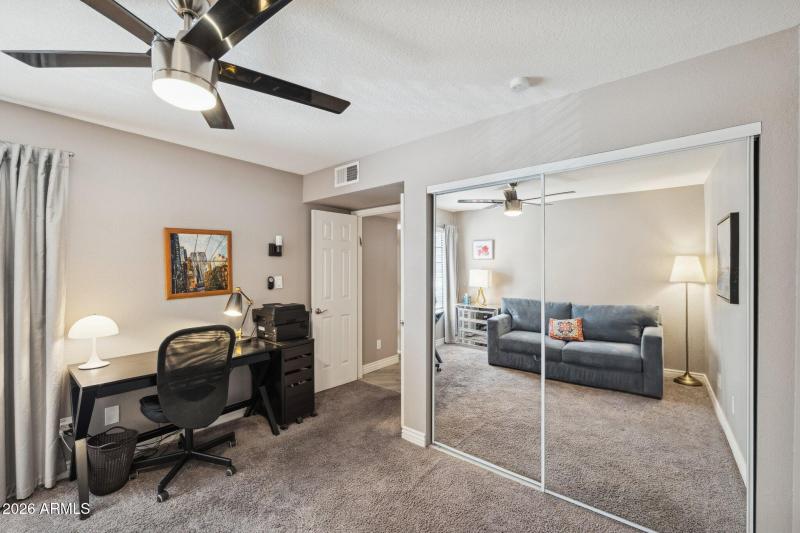 22-web-or-mls-9396-e-purdue-ave-221