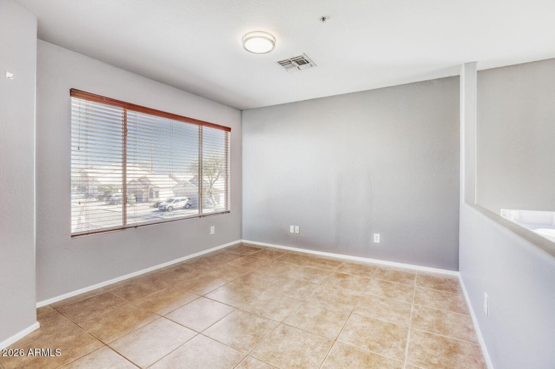 8782 e pinchot ave - Web Quality - 014 -