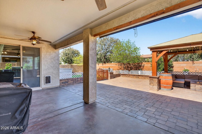 Patio & Projection screen