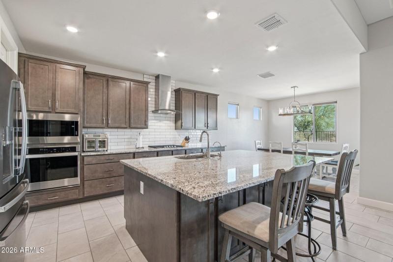 10-web-or-mls-W Hiddenview Dr-S0603-010