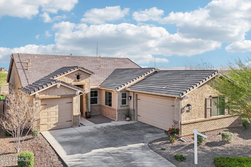 40-web-or-mls-W Hiddenview Dr-S0603-040