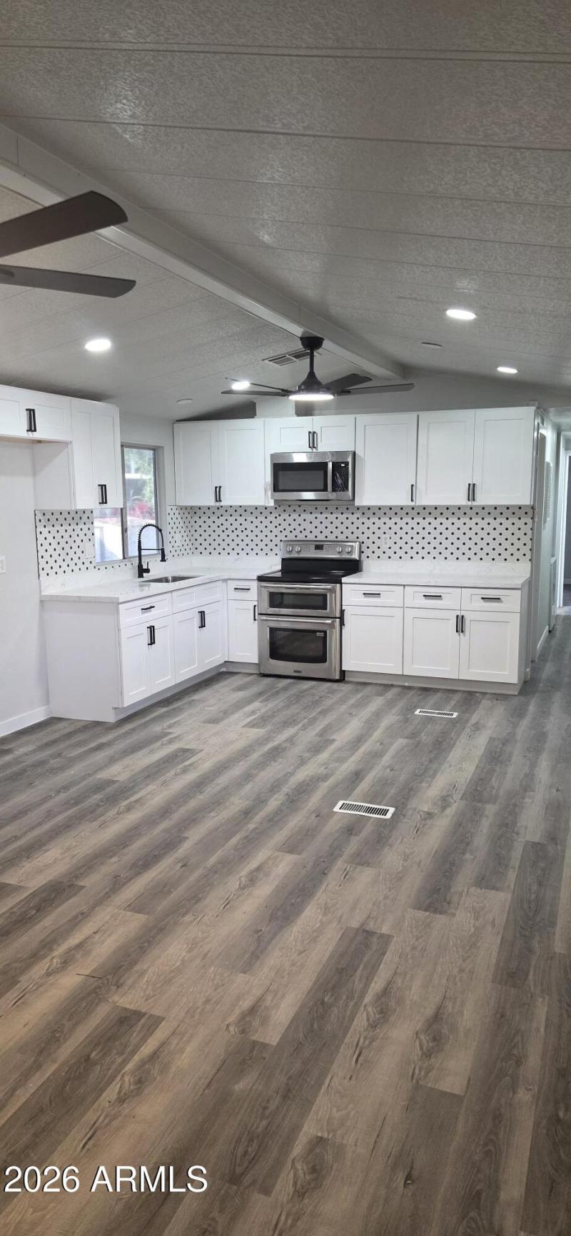 WhatsApp Image 2026-02-25 at 12.03.09 (4