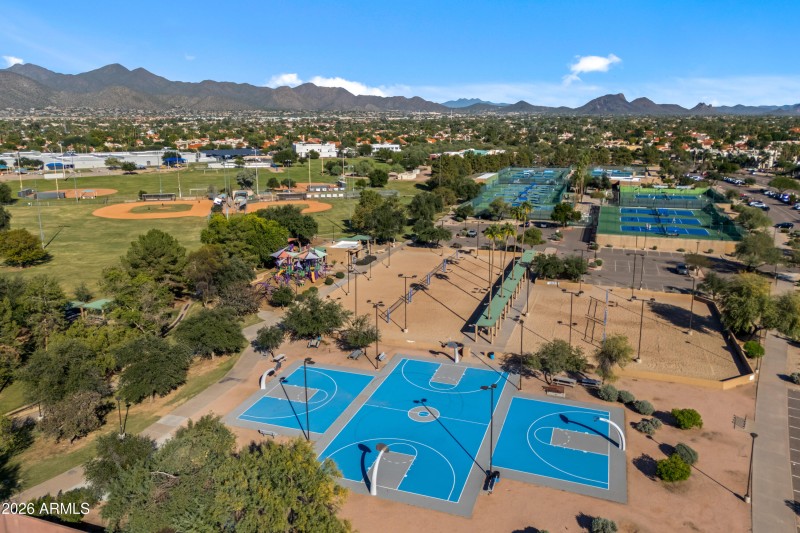 46_10620 e vogel ave-45