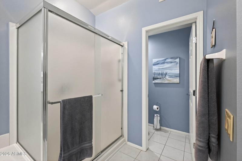 Shower & private toilet room